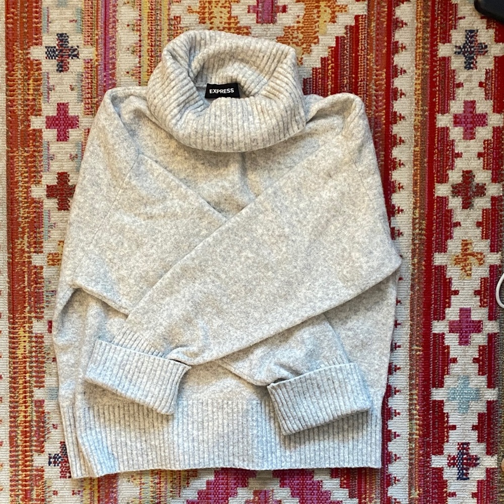 Express Super Soft Light Gray Cowl Turtle Neck Sweater
